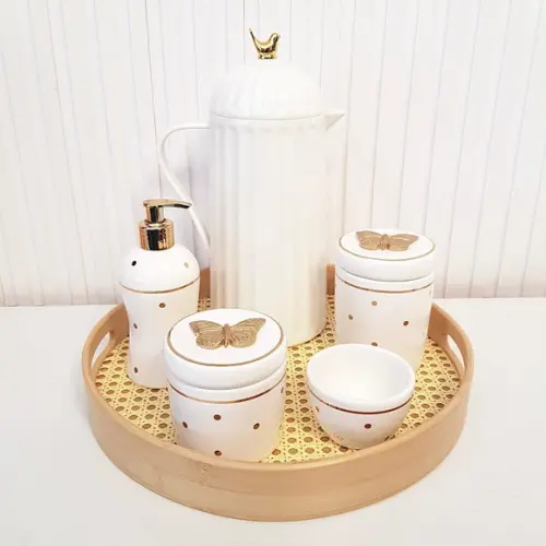 Kit Higiene Bebê Branco c/ Poás e Filete + Borboleta Dourada