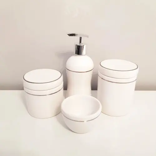 Kit Higiene Bebê Cerâmica Branca com Filete Prata - 4 Peças
