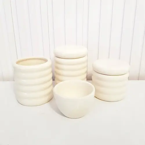 Kit Higiene Bebê Cerâmica 4 Peças Ondulado Creme