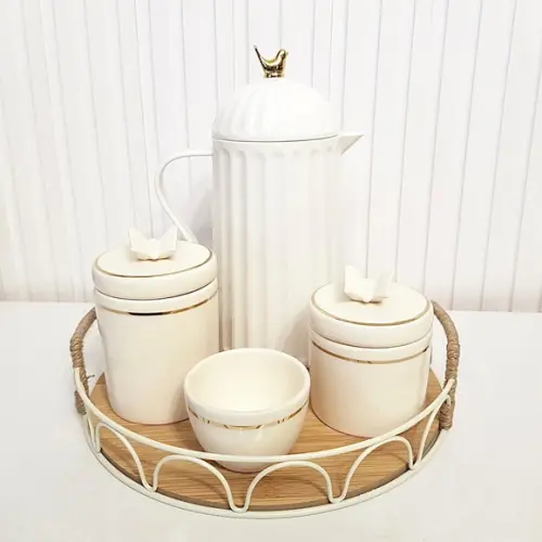 Kit Higiene Bebê Creme e Branco - Bandeja Metal + Bird