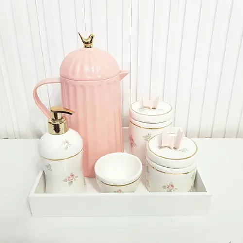 Kit Higiene Bebê Floral Filete Ouro Rosé e Branco