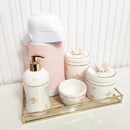Kit Higiene Bebê Menina Floral Filete Ouro Rosa e Dourado