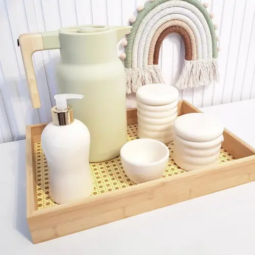 Kit Higiene Bebê Ondulado Creme e Menta - Bandeja Palhinha