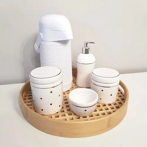 Kit Higiene Branco com Poás e Filete Prateado