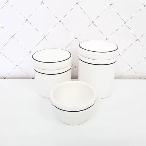 Kit Higiene Cerâmica Branca com Filete Preto - 3 Peças