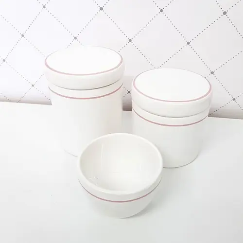 Kit Higiene Cerâmica Branca com Filete Rosa - 3 Peças
