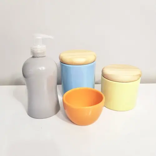 Kit Higiene Laranja Azul Amarelo e Cinza - Pinus