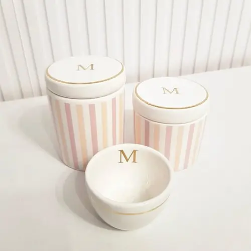 Kit Higiene Personalizado 3 Pçs Listras Rosa Filete Dourado