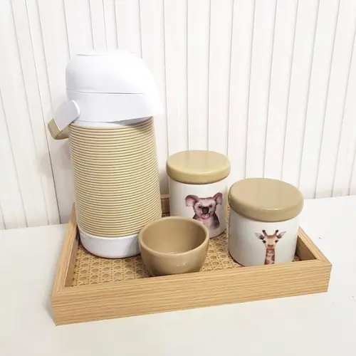 Kit Higiene Porcelana Coala e Girafa Bege Cáqui