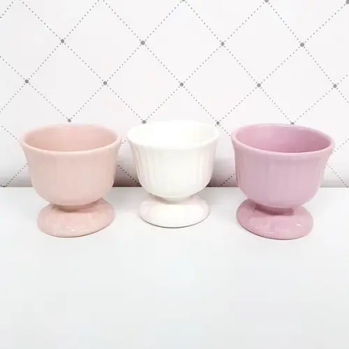 Molhadeira / cachepot cerâmica pequena