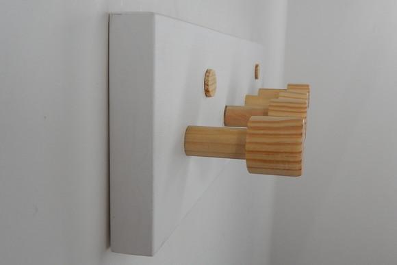 Cabideiro de parede em madeira, 4 hastes, Branco Neve