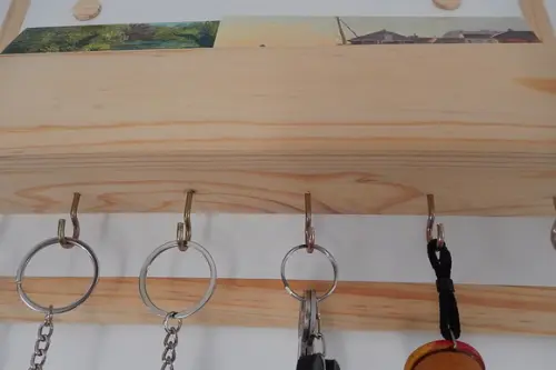 Porta chaves e organizador, 6 ganchos, em madeira, branco