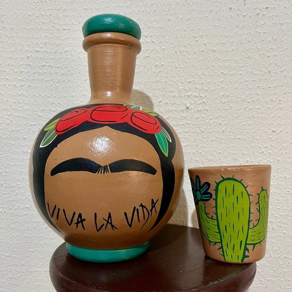 Moringa de Barro 1,5 l Frida e 1 Copo de barro de Brinde