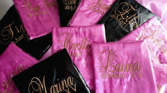 Robe com Bordado Cetim Debutante, Formanda, Madrinha, Noiva.
