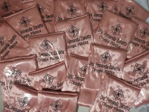 Kit 4 Peças com Brasão