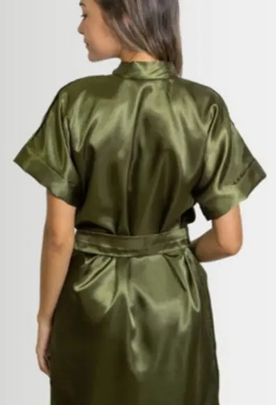 Robe Cetim Charmousse sem Bordado Peças