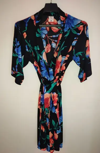 Robe Estampado Floral Fundo Preto