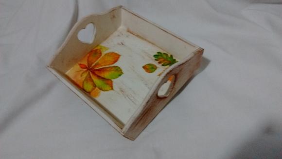 Bandeja quadrada com coração