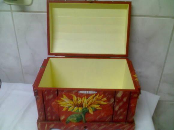 BAÚ FLORAL MEDIO