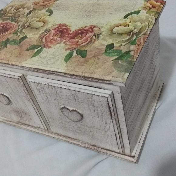 Comoda/Criado - decorada com patina 3 Gavetas