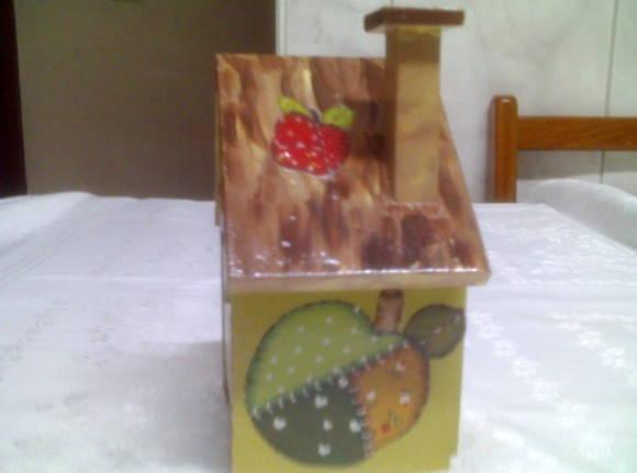 Porta Copos Casinha em pinus