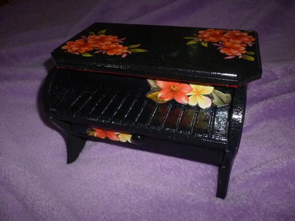 Porta Jóia Piano