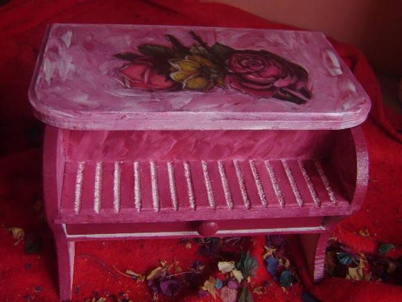 Porta Jóias Piano - VENDIDO