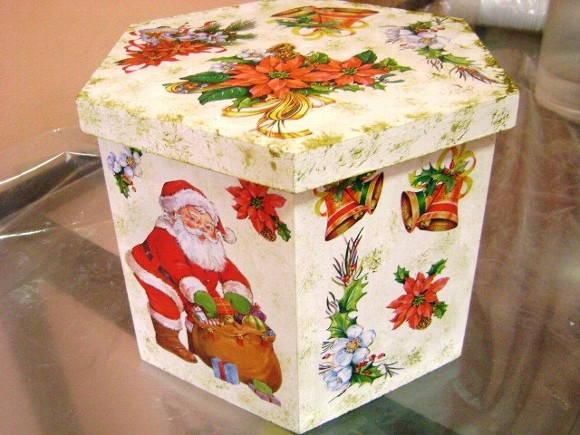 Porta panetone sextavado em MDF 500 gr