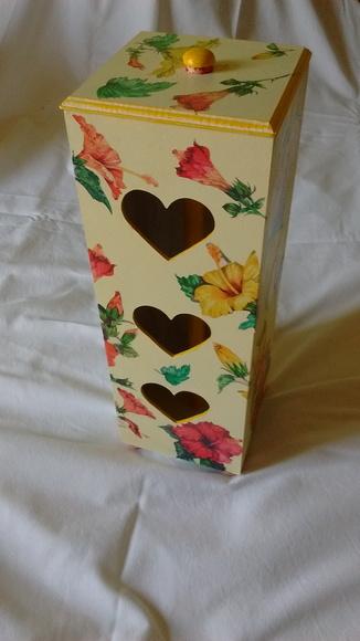 Porta Papel Higiênico coração