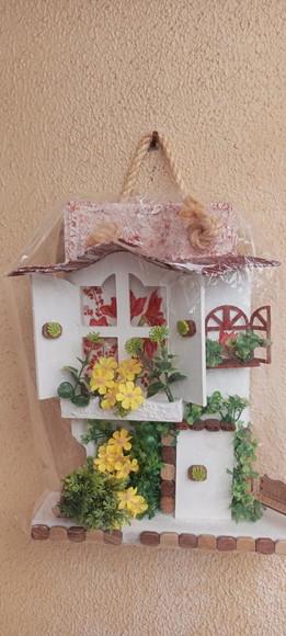Telha com Arte em Madeira