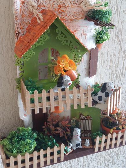 Telha com Arte em Madeira