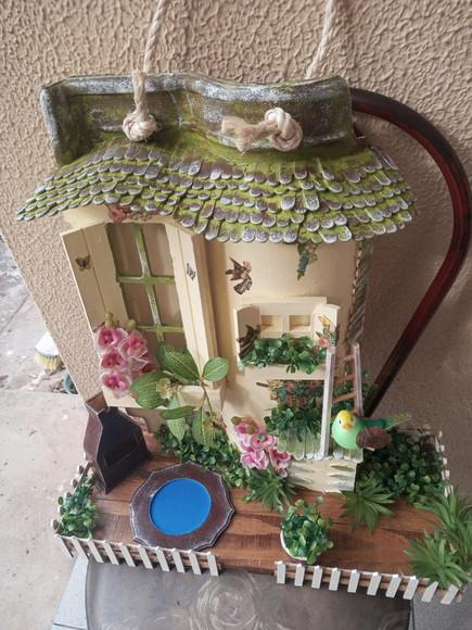 Telha com Arte em Madeira