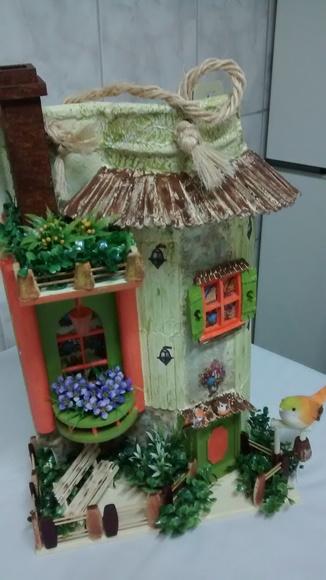 Telha com Arte em Madeira