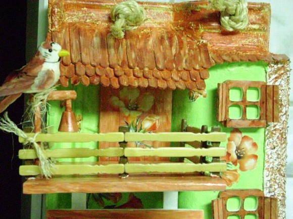Telha com arte em madeira - VENDIDA