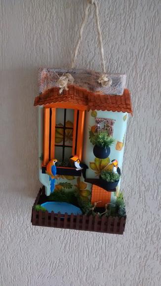 TELHA COM ARTE EM MADEIRA-vendida