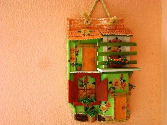 Telha em arte em madeira - VENDIDA