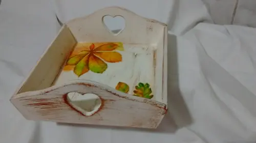 Bandeja quadrada com coração