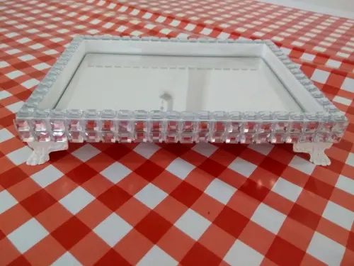 Bandeja quadrada com espelho