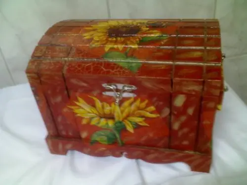 BAÚ FLORAL MEDIO