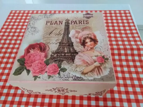 Caixa Grande com tampa Paris