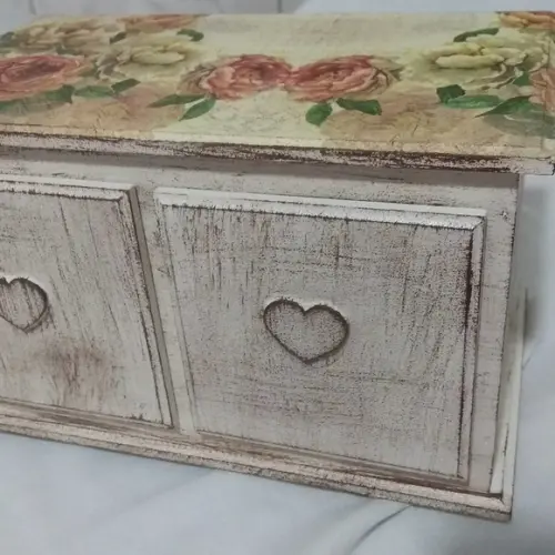 Comoda/Criado - decorada com patina 3 Gavetas