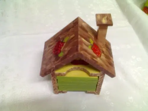 Porta Copos Casinha em pinus