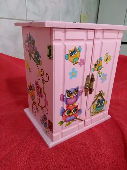 Porta Jóia Guarda Roupa