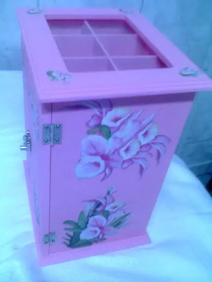 Porta Jóia Guarda Roupa