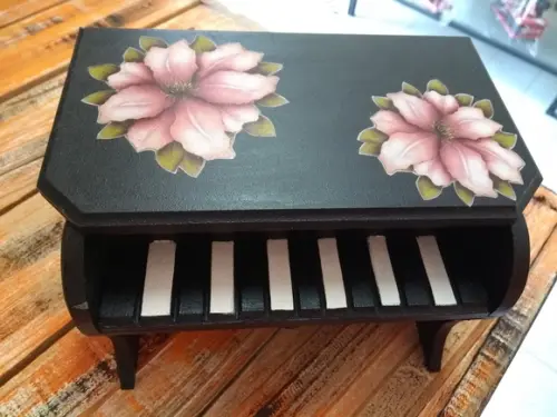 Porta Jóia Piano