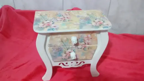 Porta Joias / Bijuterias- vendida