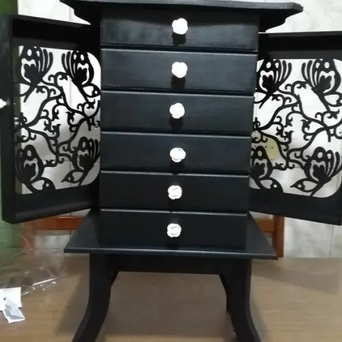 Porta Jóias Armário - Criado