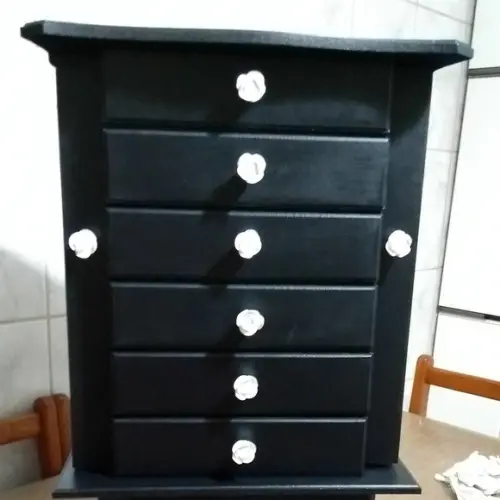 Porta Jóias Armário - Criado