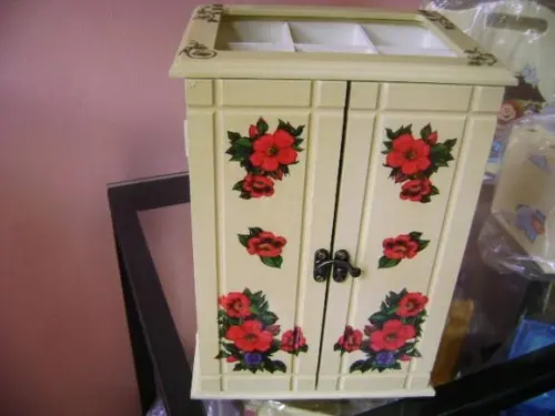PORTA JOIAS, BIJUTERIA GUARDA ROUPA