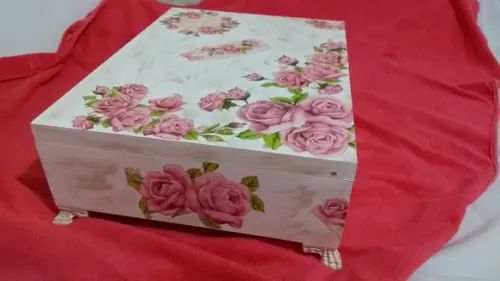 Porta maquiagem com espelho em Grande
